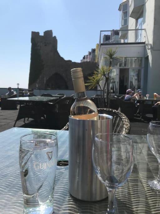 Caldey View Apartment Tenby Bagian luar foto